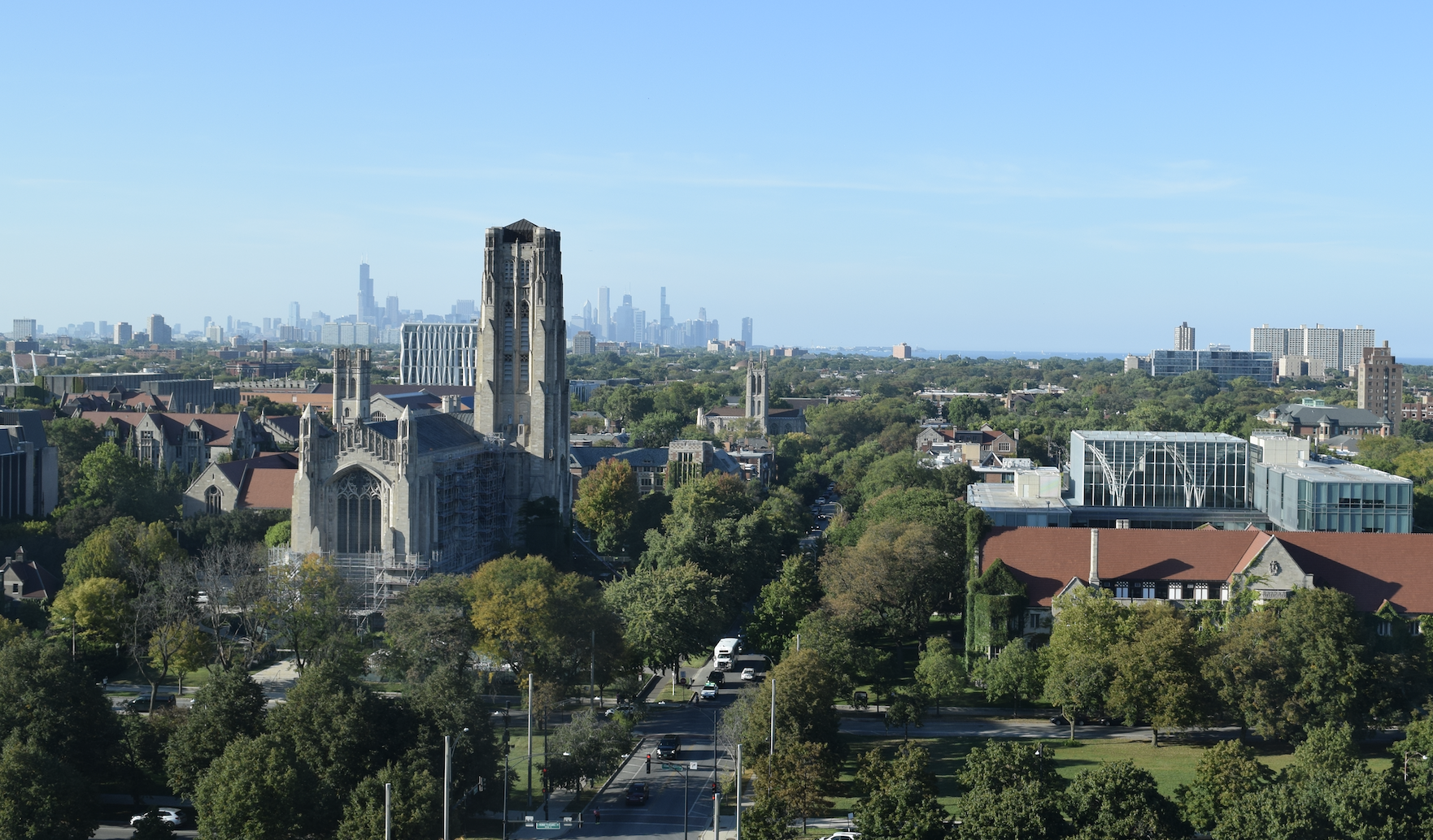 Photo of UChicago Campus with skyline