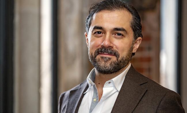 Photo of Professor Ufuk Akcigit